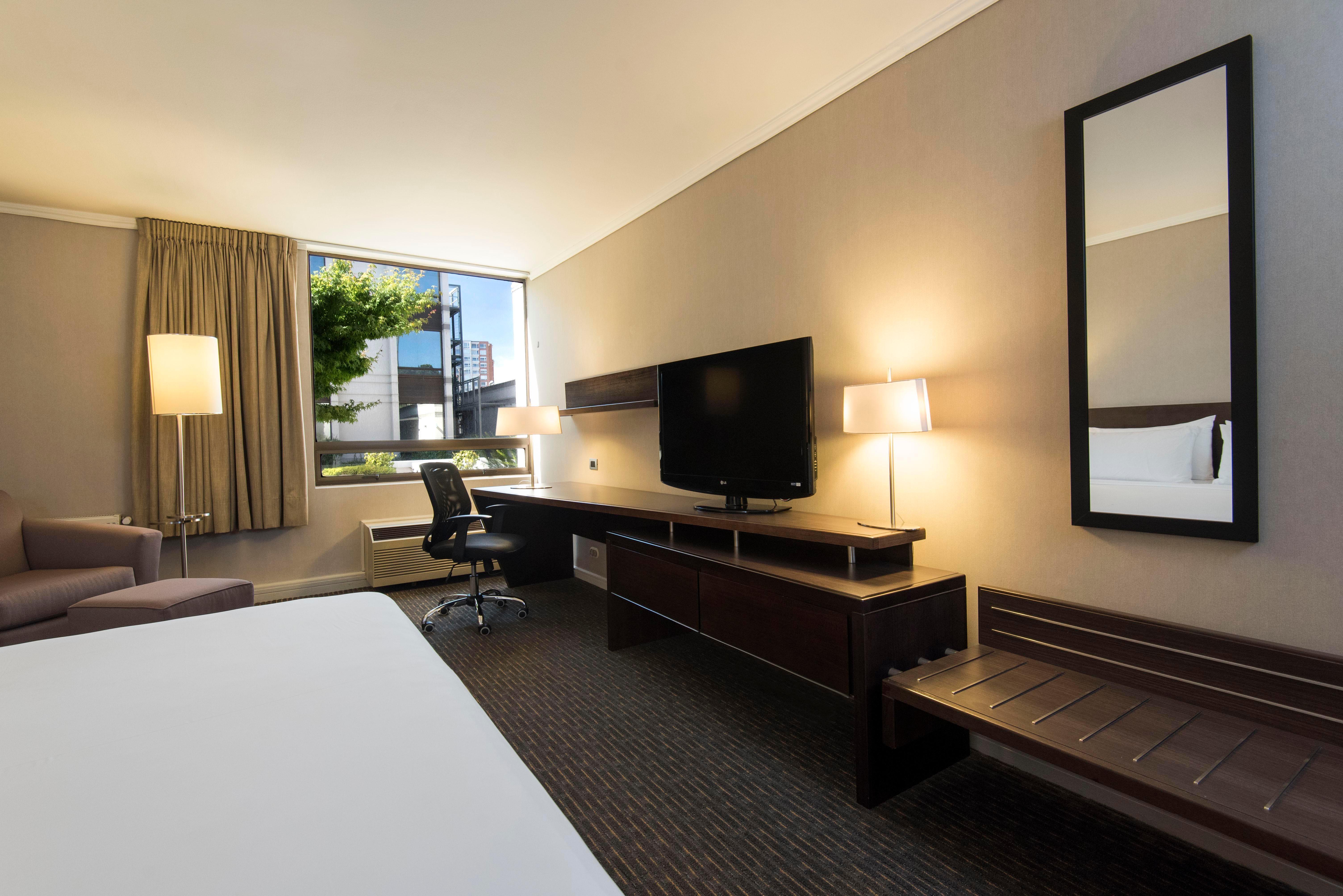 Holiday Inn Express - Concepcion By Ihg Екстериор снимка