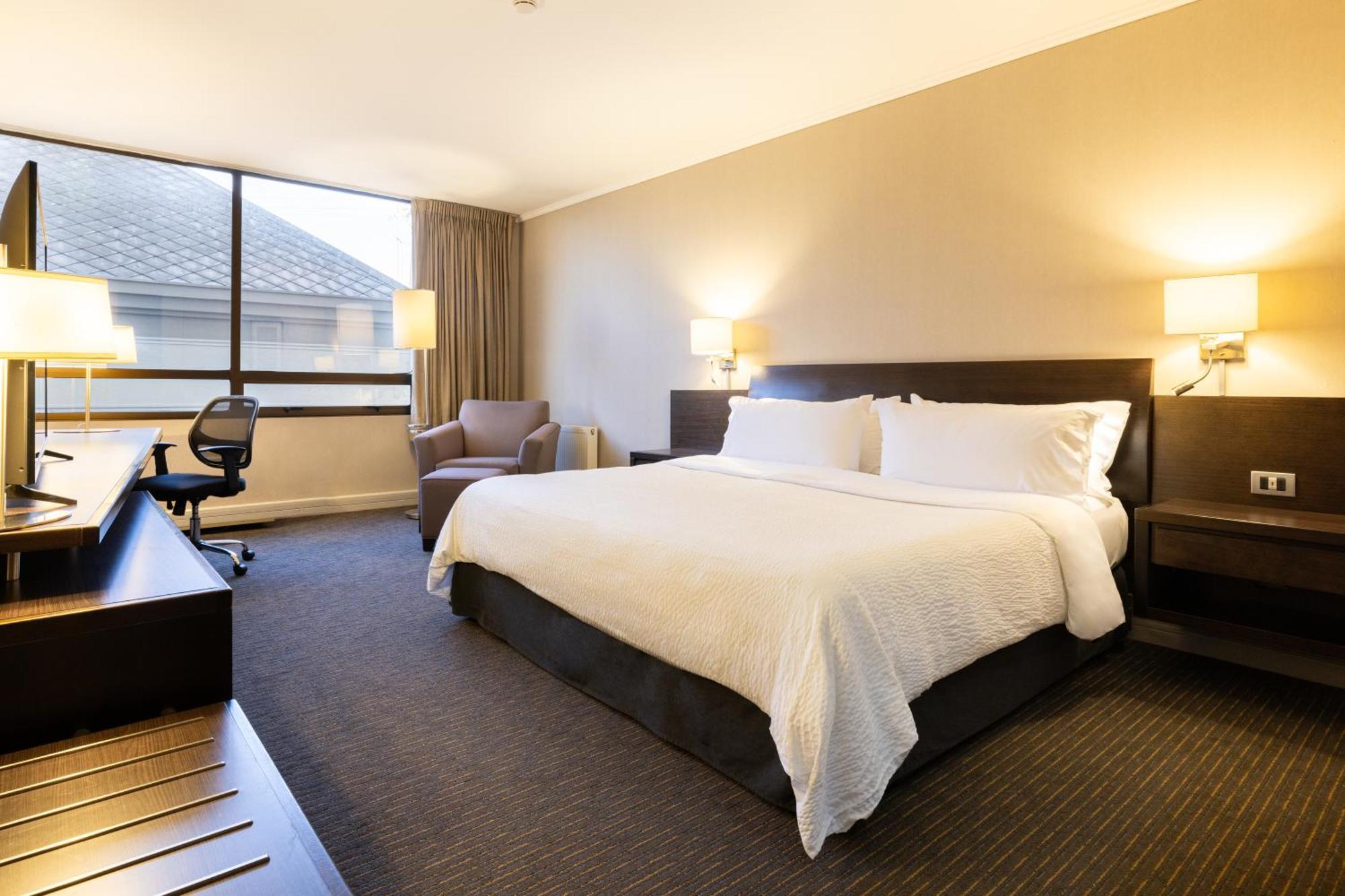Holiday Inn Express - Concepcion By Ihg Екстериор снимка