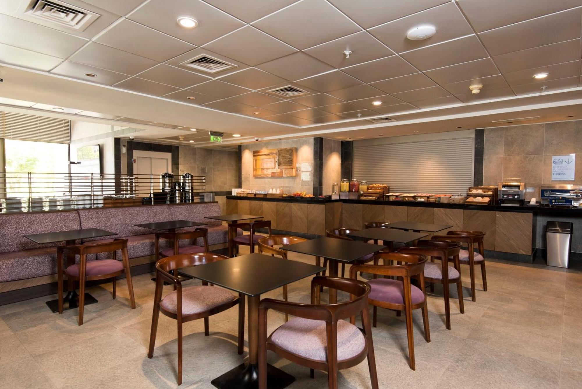 Holiday Inn Express - Concepcion By Ihg Екстериор снимка