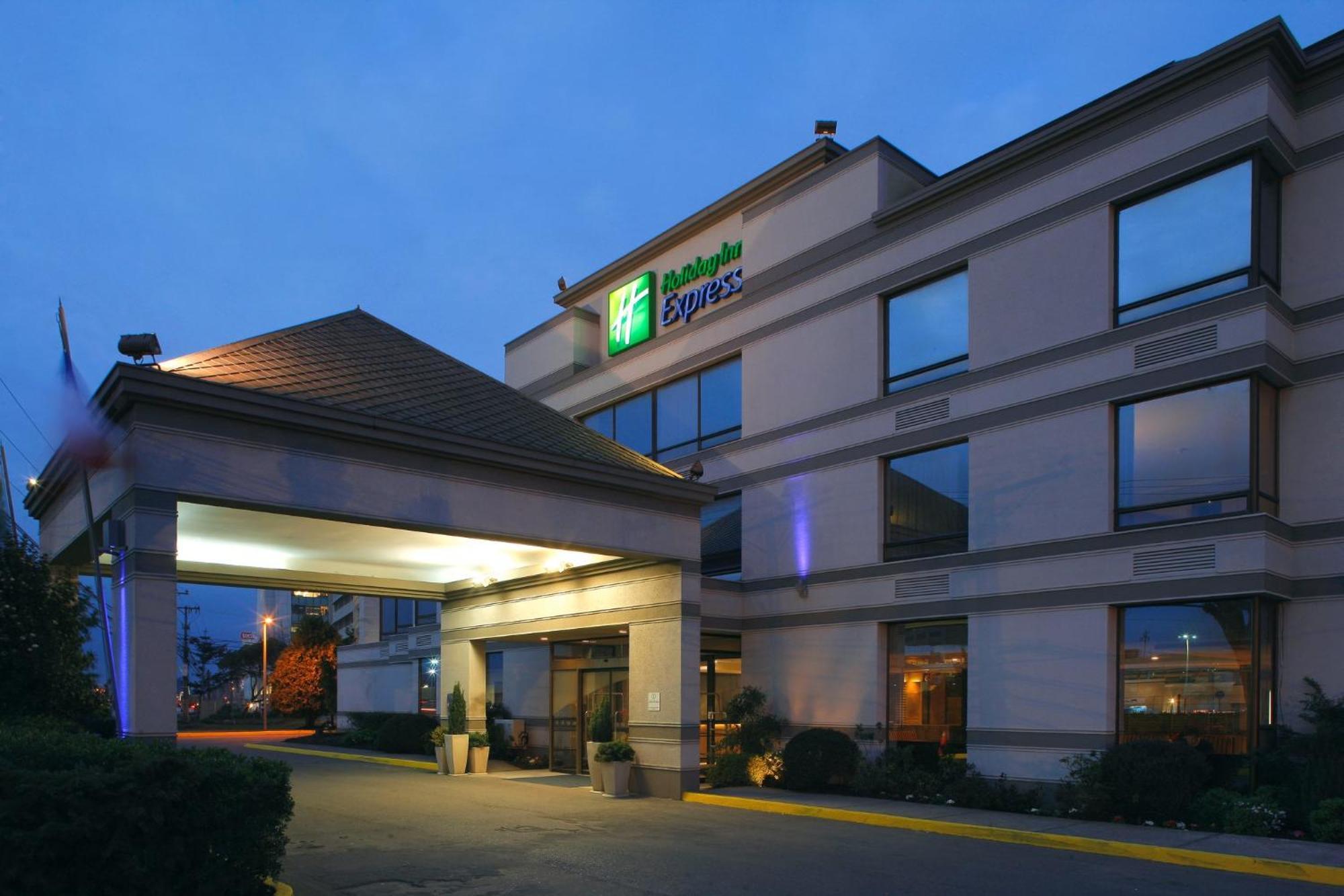 Holiday Inn Express - Concepcion By Ihg Екстериор снимка